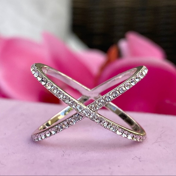 White Gold over alloy X Ring CZ cross band size 7.5 - Picture 5 of 8